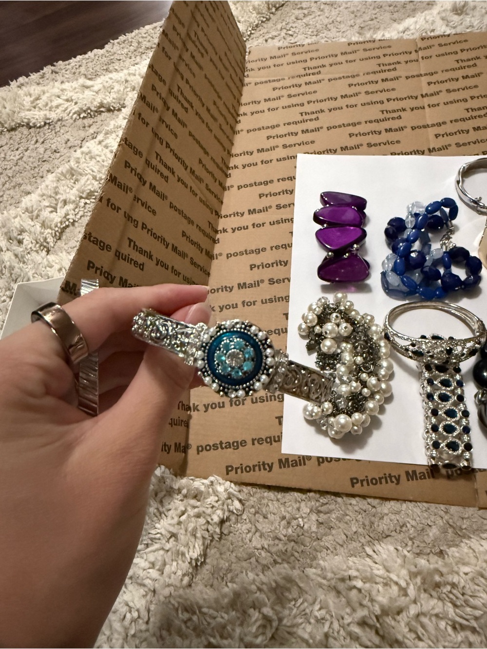 LOT MISC Jewelry - Picture 6 of 10